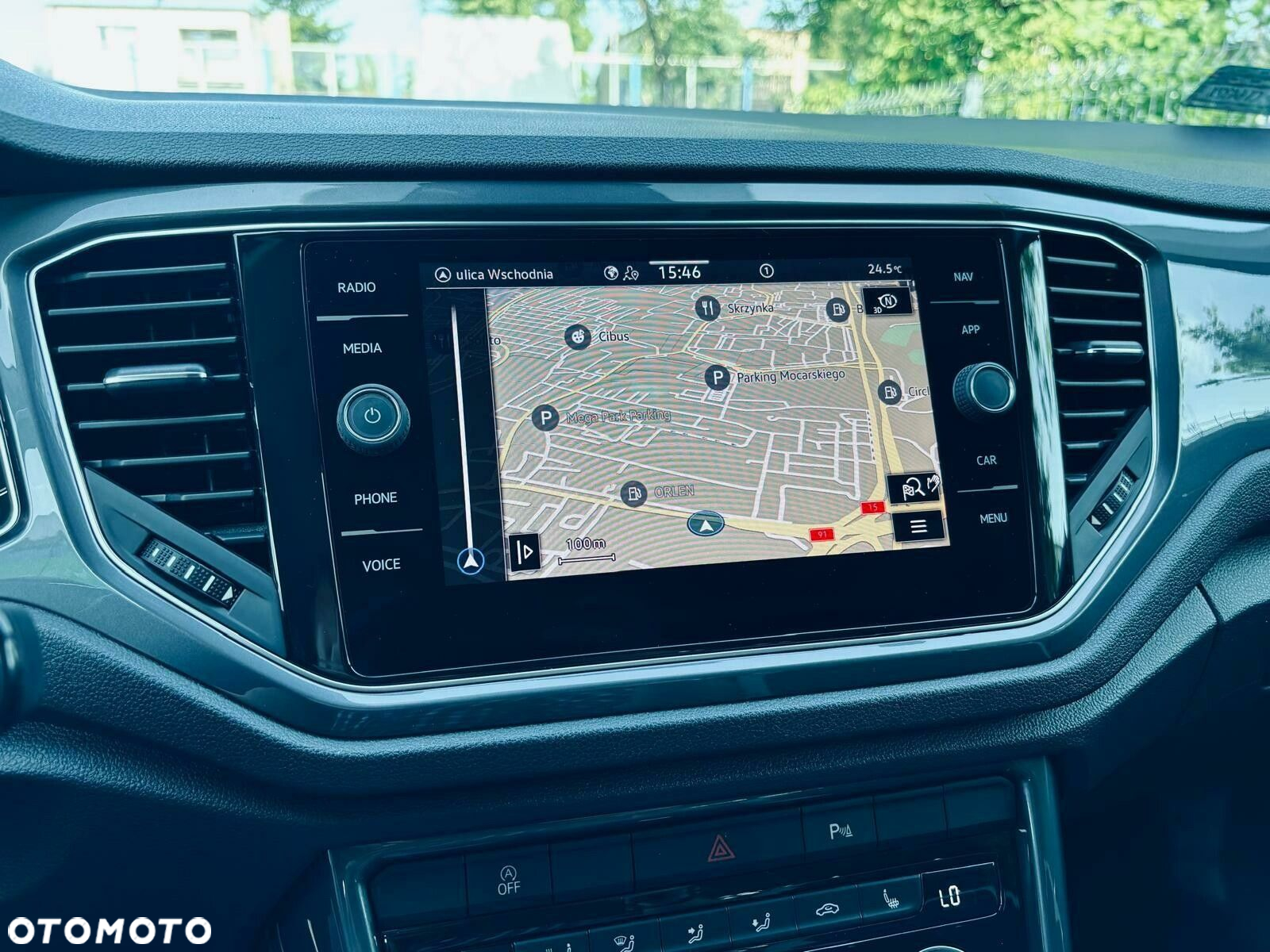 Volkswagen T-Roc 1.5 TSI ACT Premium DSG - 27