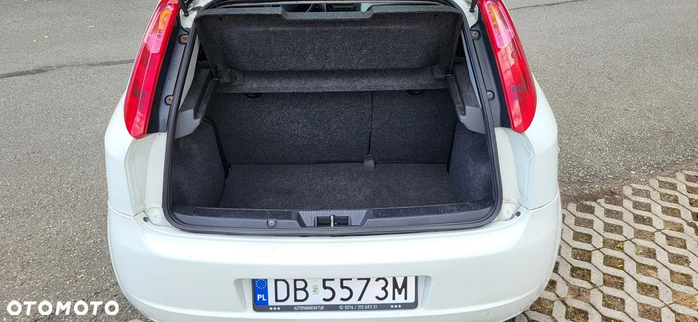 Fiat Grande Punto 1.2 8V - 23