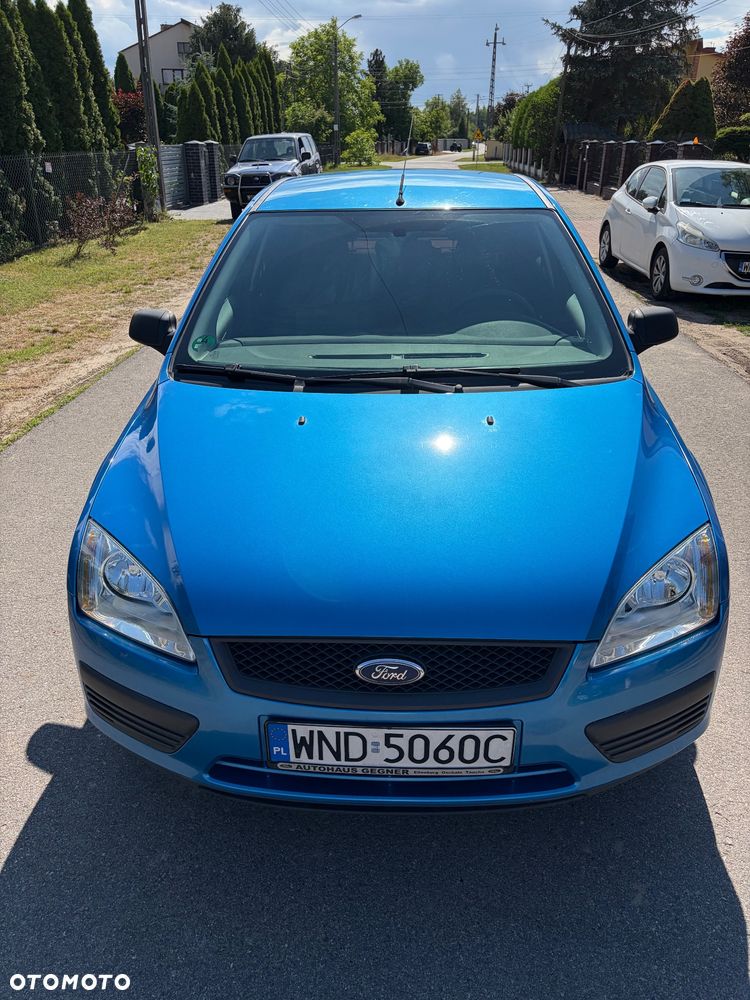 Ford Focus 1.6 16V Style - 4