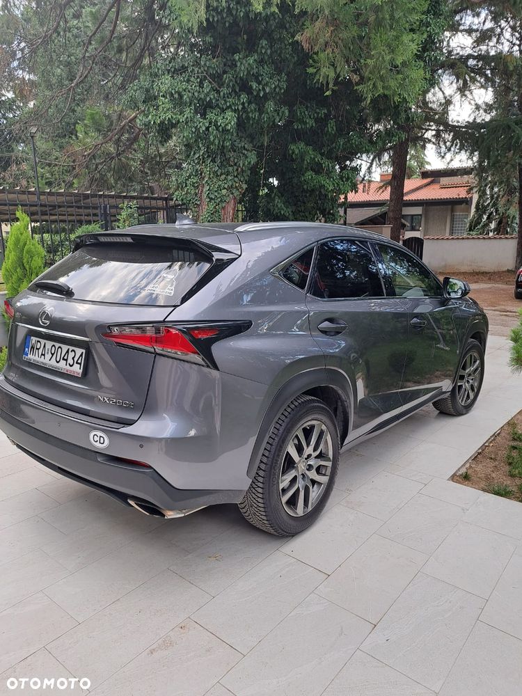 Lexus NX 200t Comfort AWD - 10