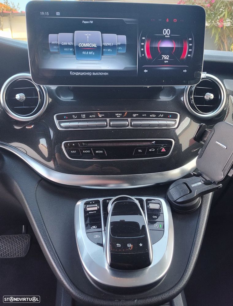 Mercedes-Benz V 220 d Longo Avantgarde Aut. - 10