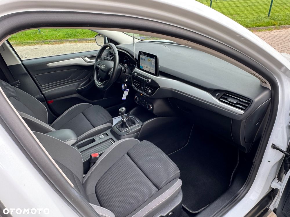 Ford Focus 1.0 EcoBoost Start-Stopp-System ACTIVE - 12