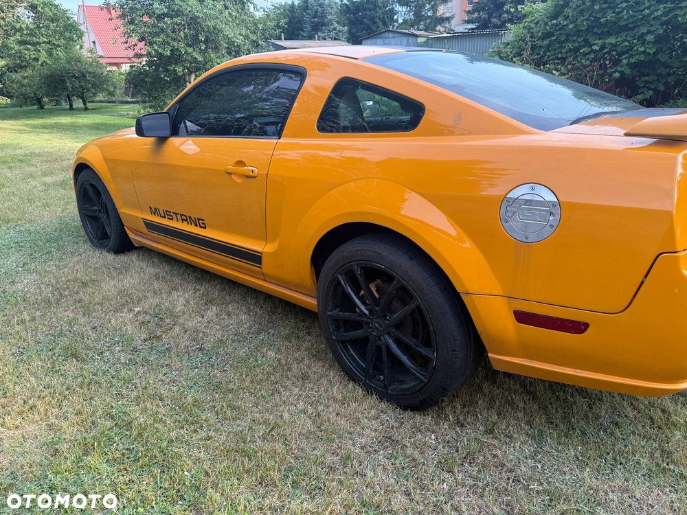 Ford Mustang 4.6 V8 GT - 3