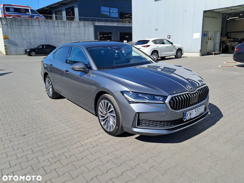 Skoda Superb 2.0 TSI L&K DSG - 3