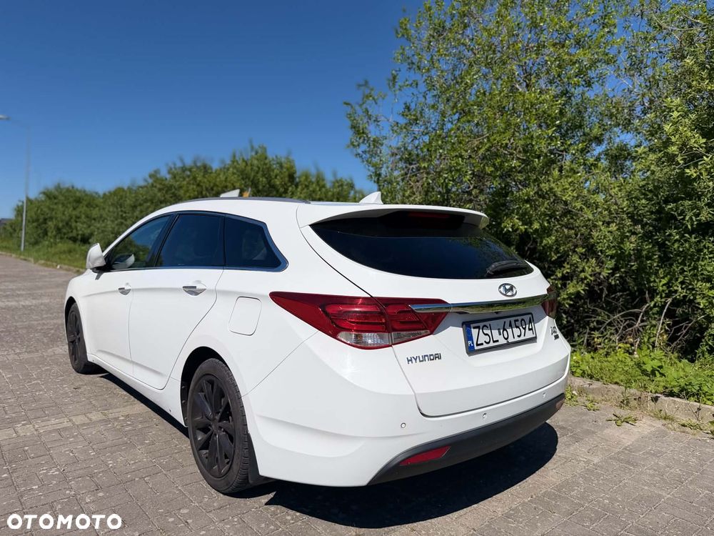 Hyundai i40 1.7 CRDi Classic DCT - 4