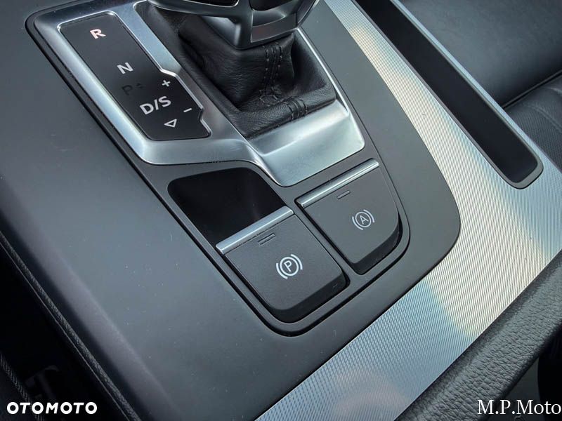 Audi Q5 40 TDI quattro S tronic S line - 23