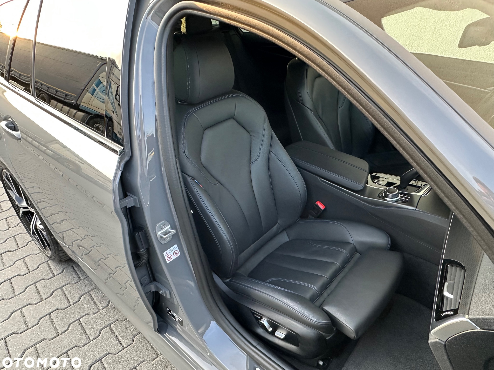 BMW Seria 5 520d M Sport Edition - 18