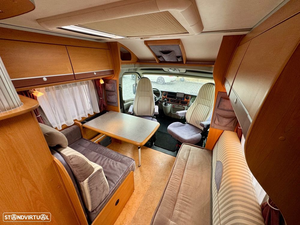 Dethleffs Globetrotter CAMA TRANSVERSAL - 12