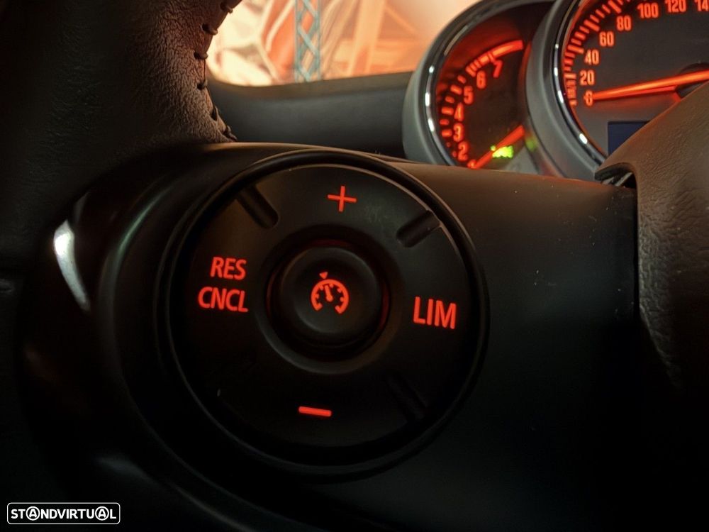 MINI 3 Portas Cooper Sport Edition - 18
