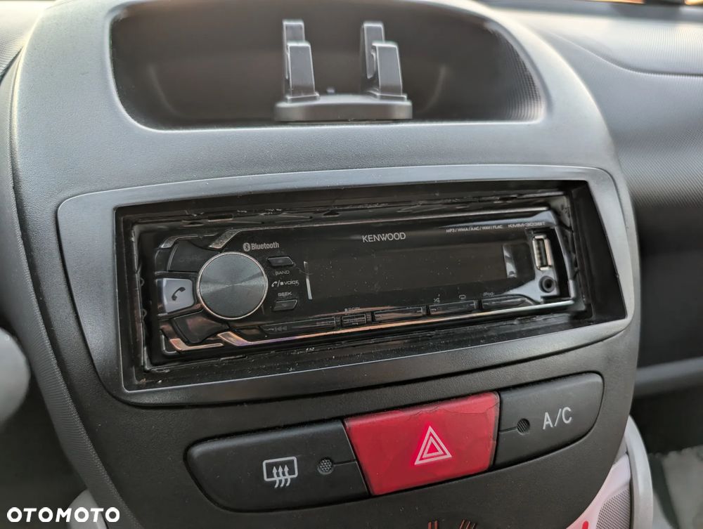 Toyota Aygo Black - 12