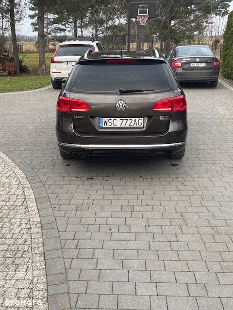 Volkswagen Passat 2.0 TDI Highline DSG - 5