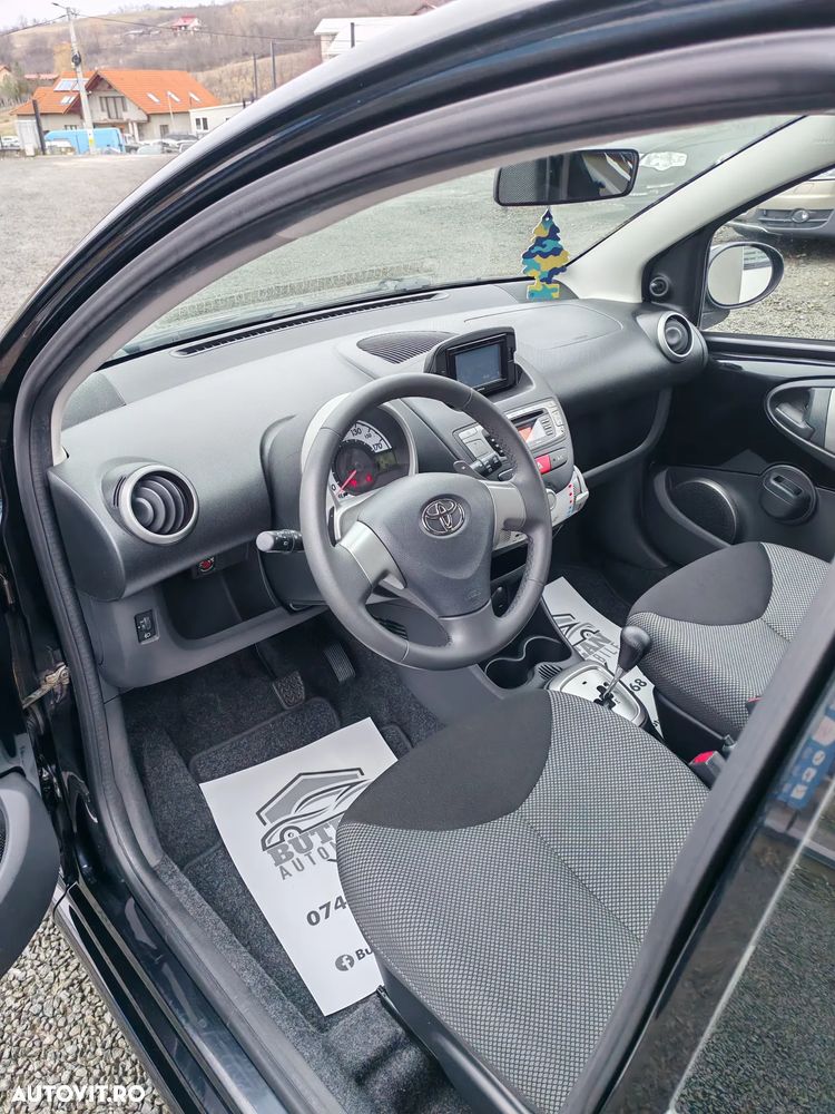 Toyota Aygo 1.0 Aut Luna - 8