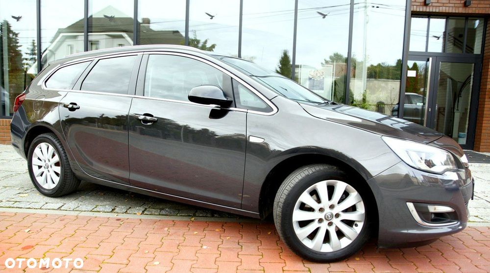 Opel Astra 2.0 CDTI Automatik Exklusiv - 32