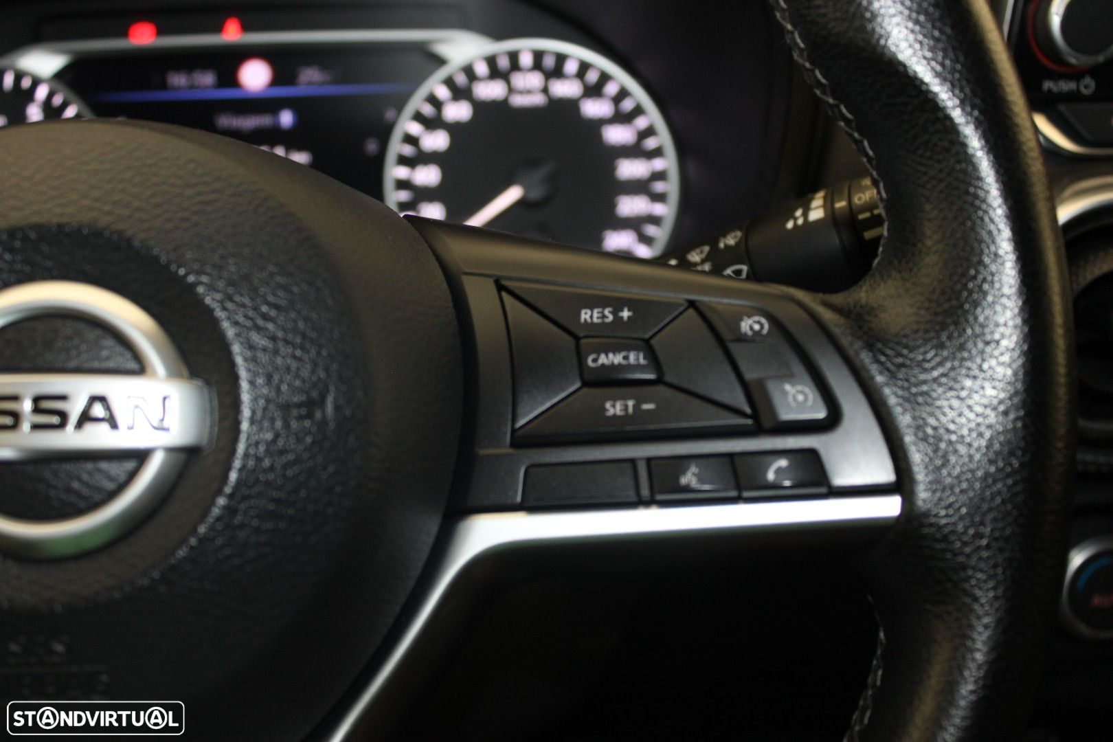 Nissan Juke 1.0 DIG-T Enigma - 13