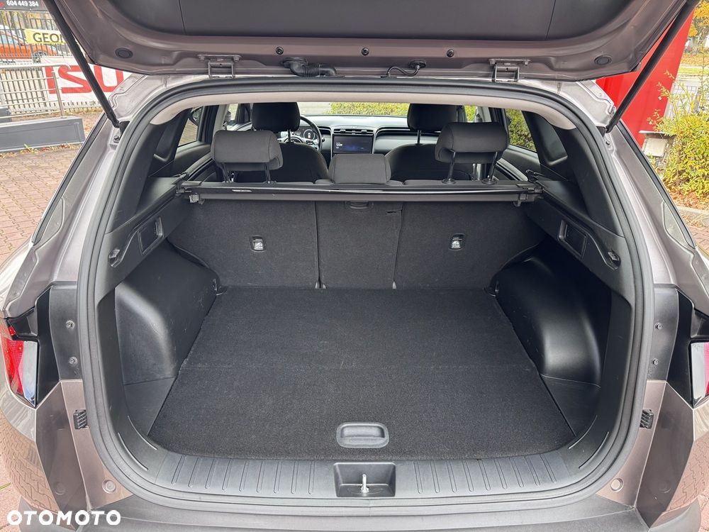Hyundai Tucson 1.6 T-GDi Smart 2WD - 18