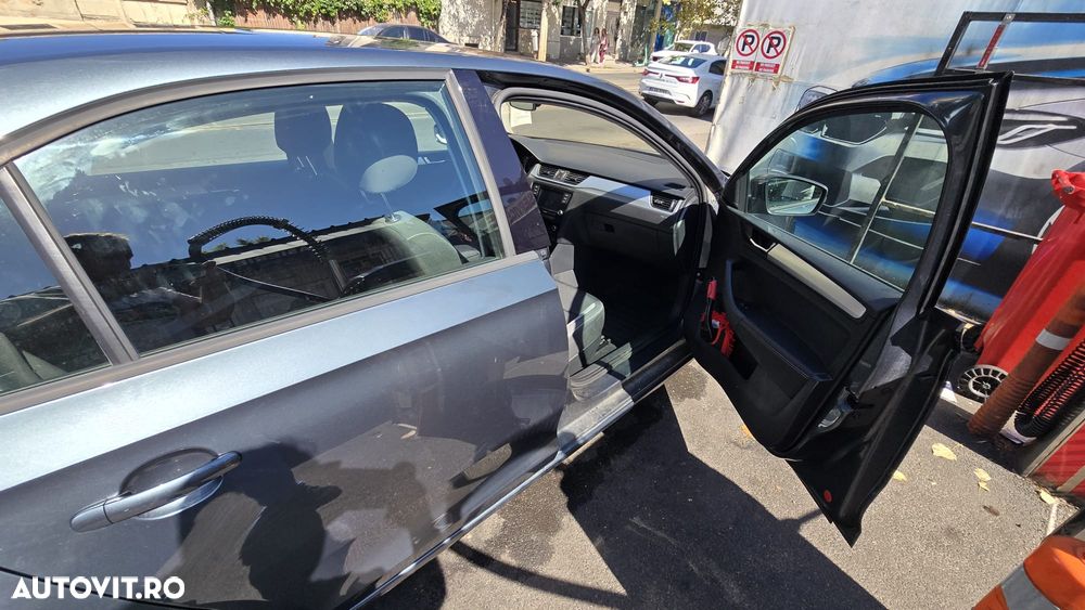 Skoda RAPID 1.0 TSI Style - 4