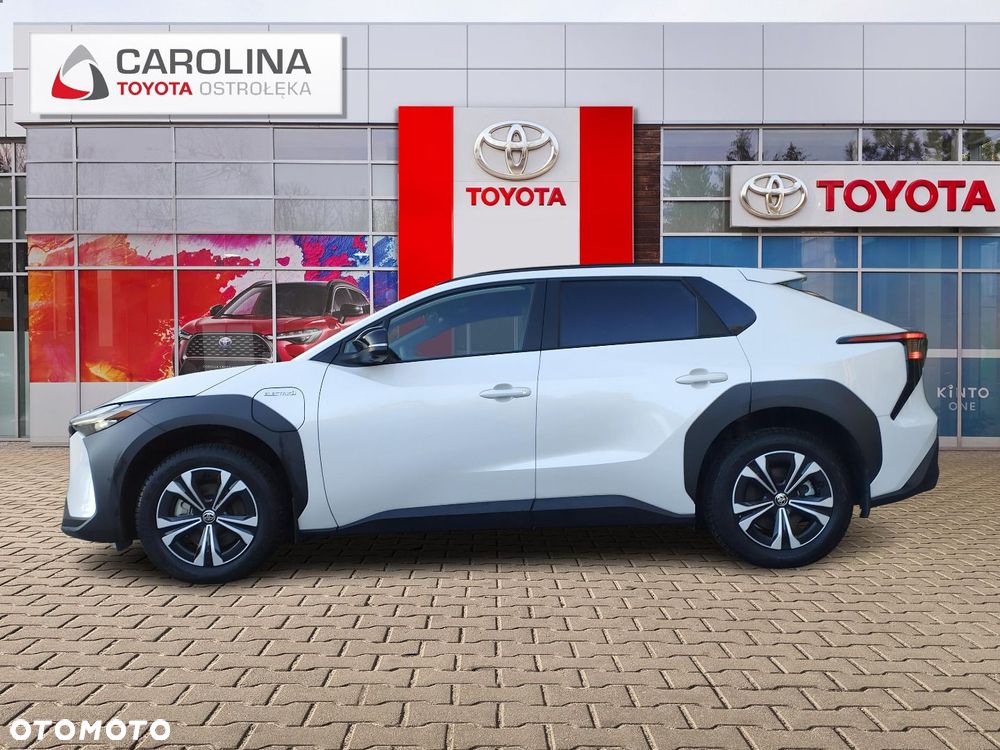 Toyota bZ4X - 4