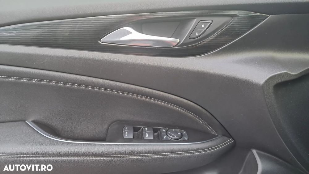 Opel Insignia 1.6 CDTI ECOTEC Start/Stop Edition - 11