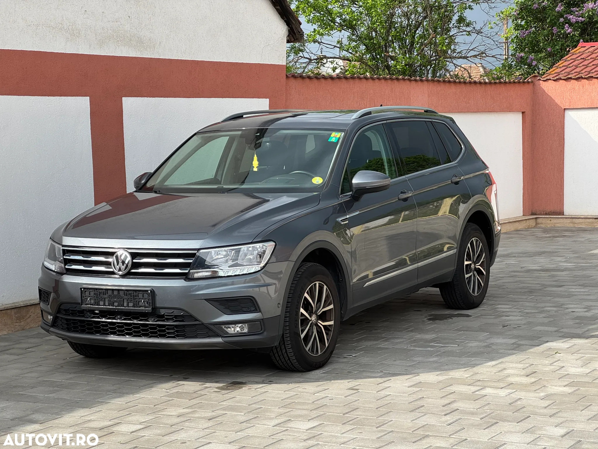 Volkswagen Tiguan Allspace 2.0 TDI SCR DSG Comfortline - 39