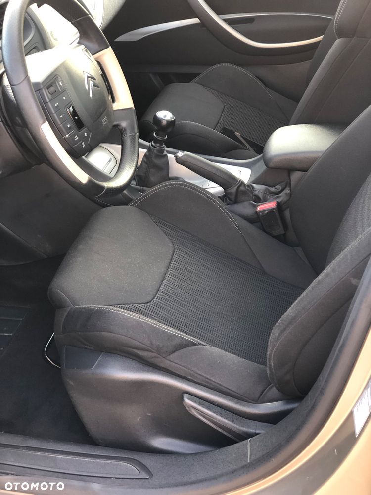 Citroën C5 Tourer HDi 165 FAP Selection - 28