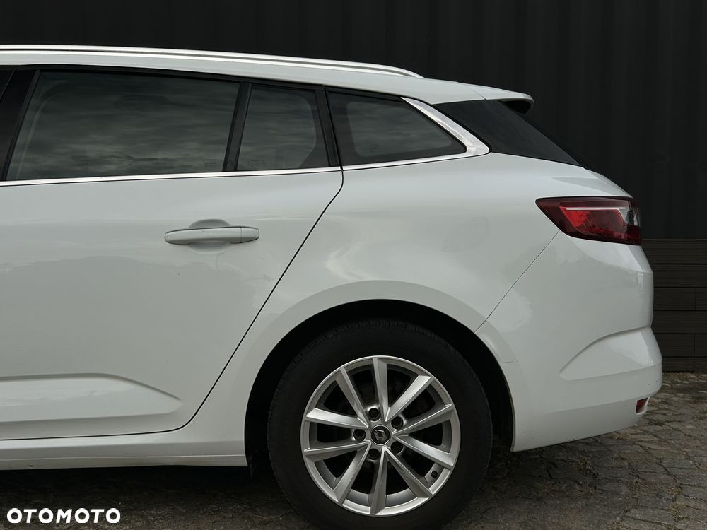 Renault Megane TCe 140 GPF EDC ZEN - 35