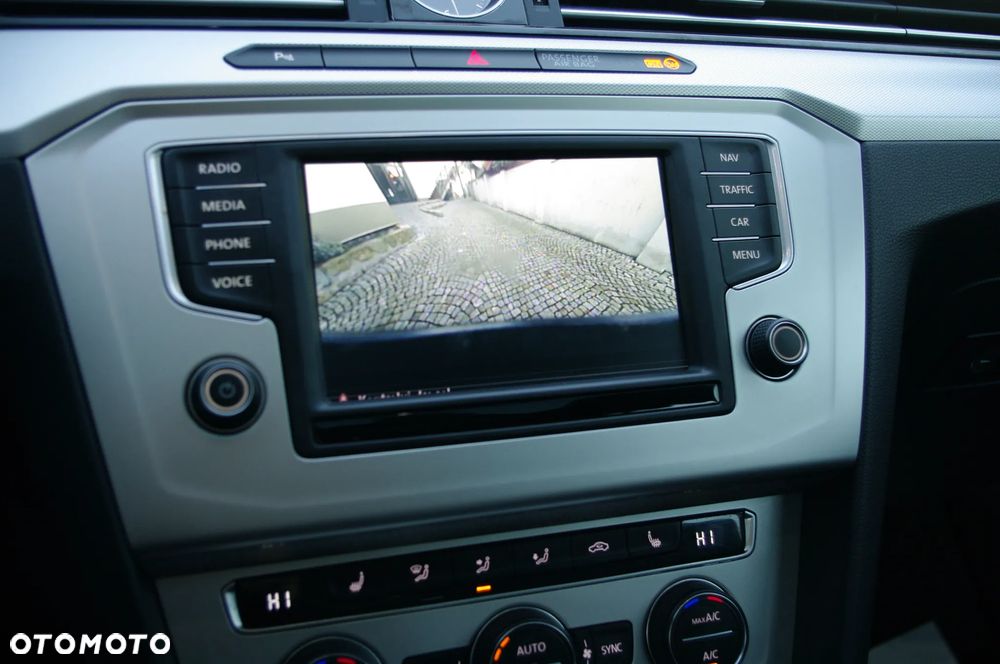 Volkswagen Passat 1.4 TSI BMT ACT Comfortline DSG - 5