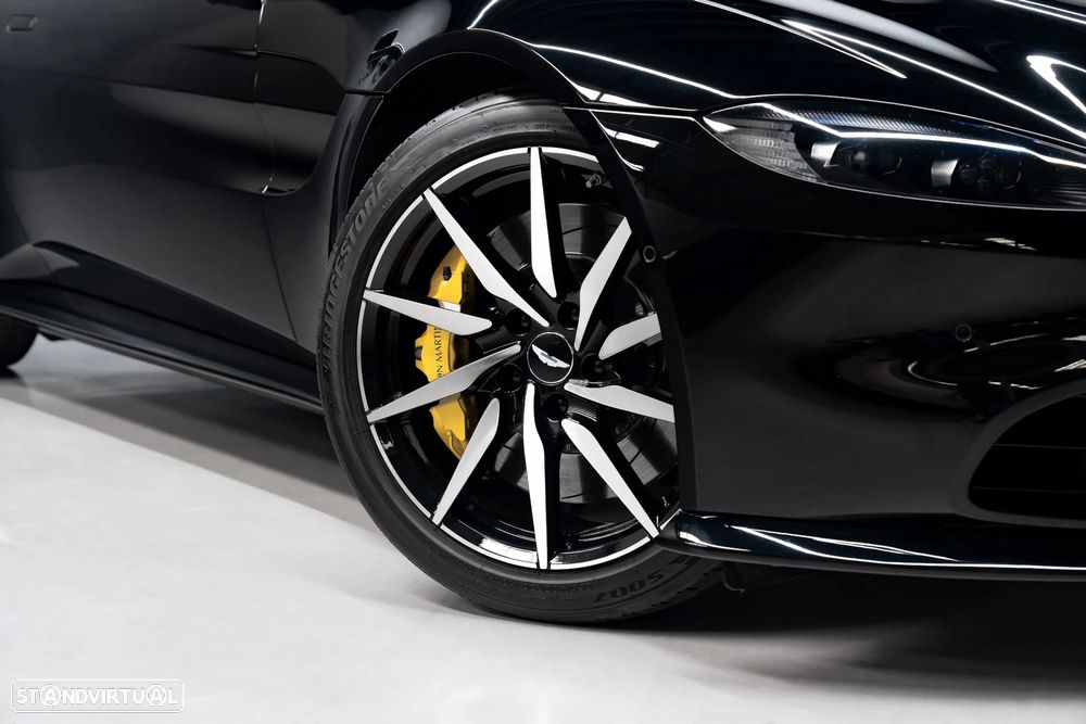Aston Martin Vantage Coupe V8 - 5