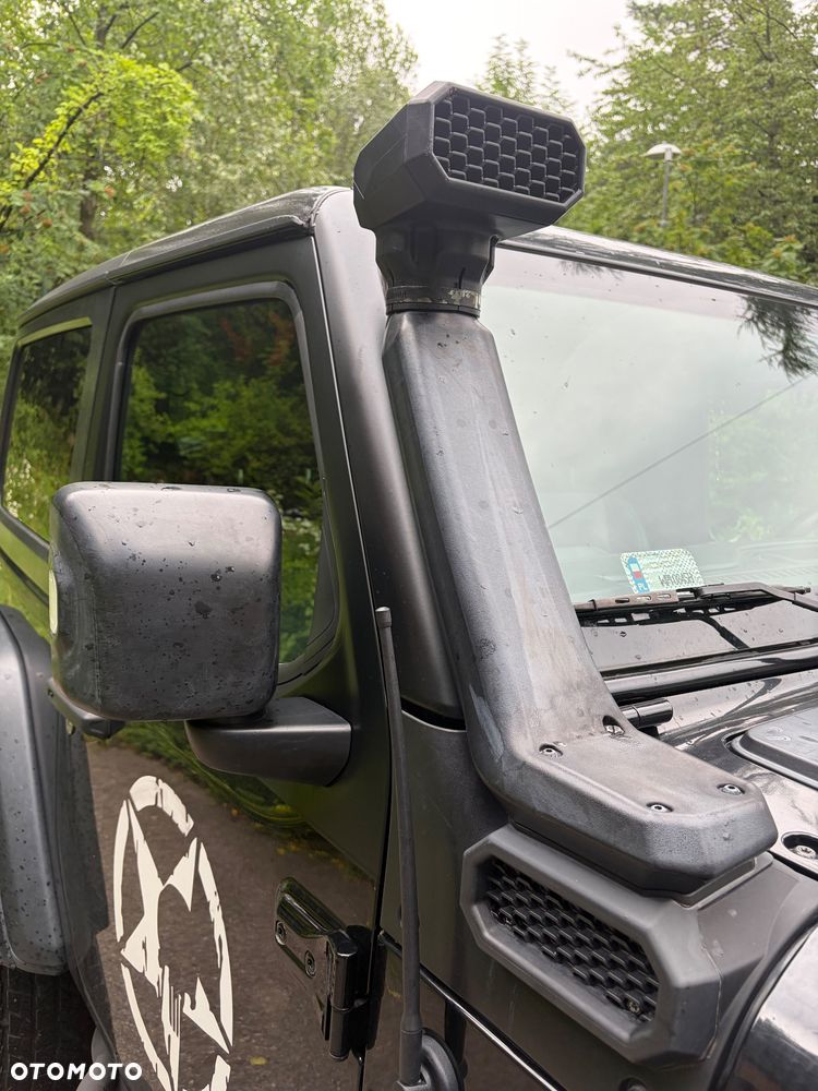 Jeep Wrangler - 9