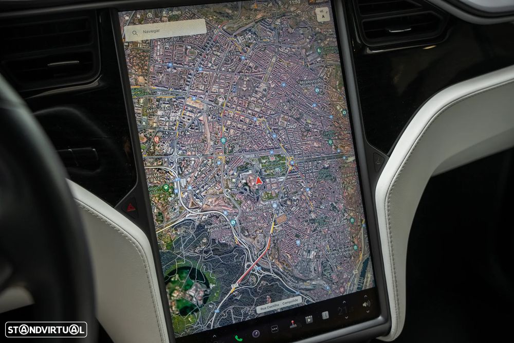 Tesla Model X 100D - 20