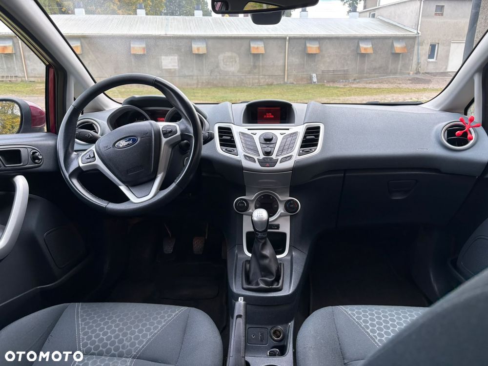 Ford Fiesta 1.4 Trend - 6