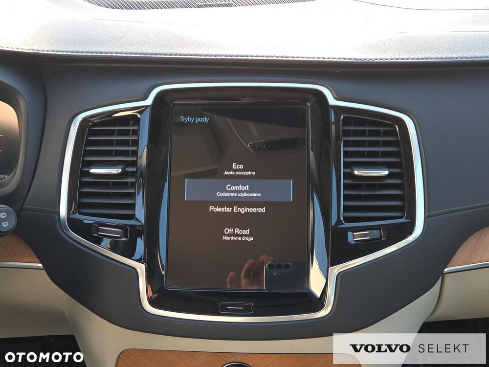 Volvo XC 90 B5 D AWD Inscription - 21