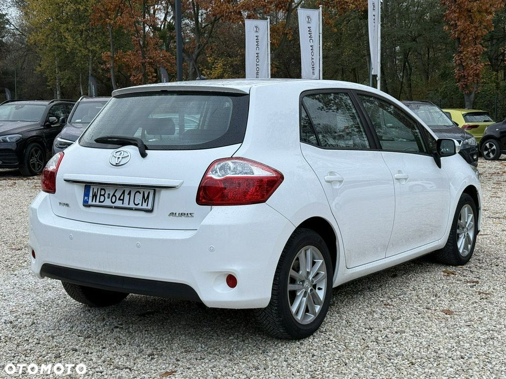 Toyota Auris 1.6 Comfort - 4