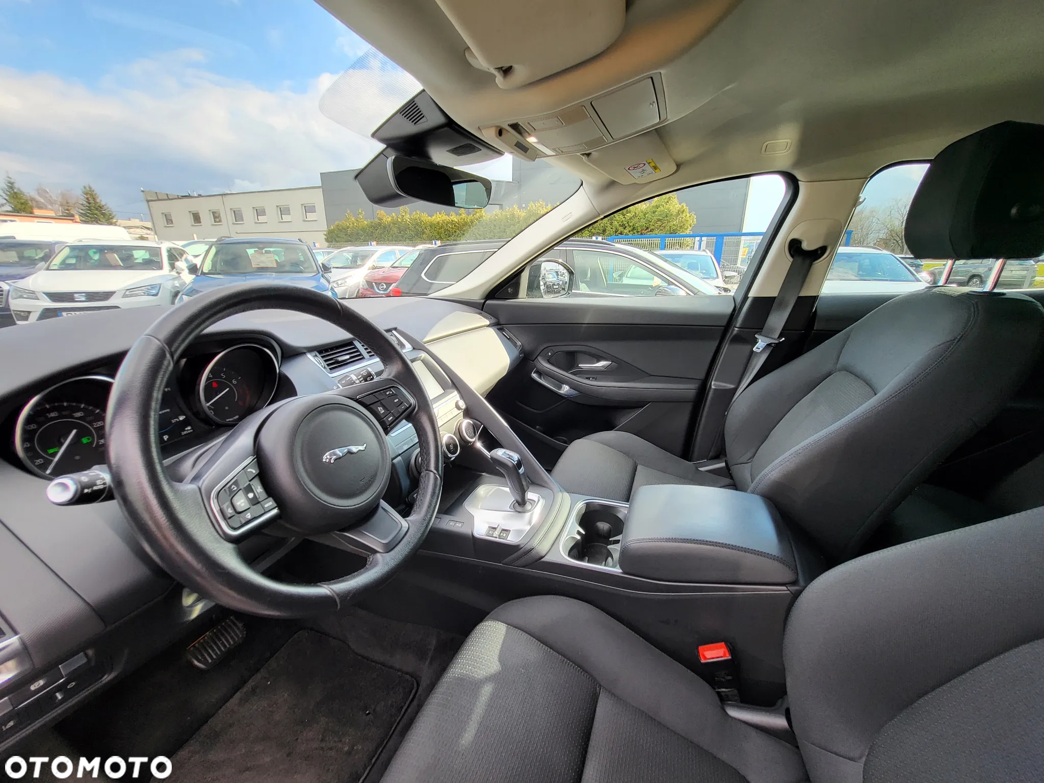Jaguar E-Pace P200 AWD - 7