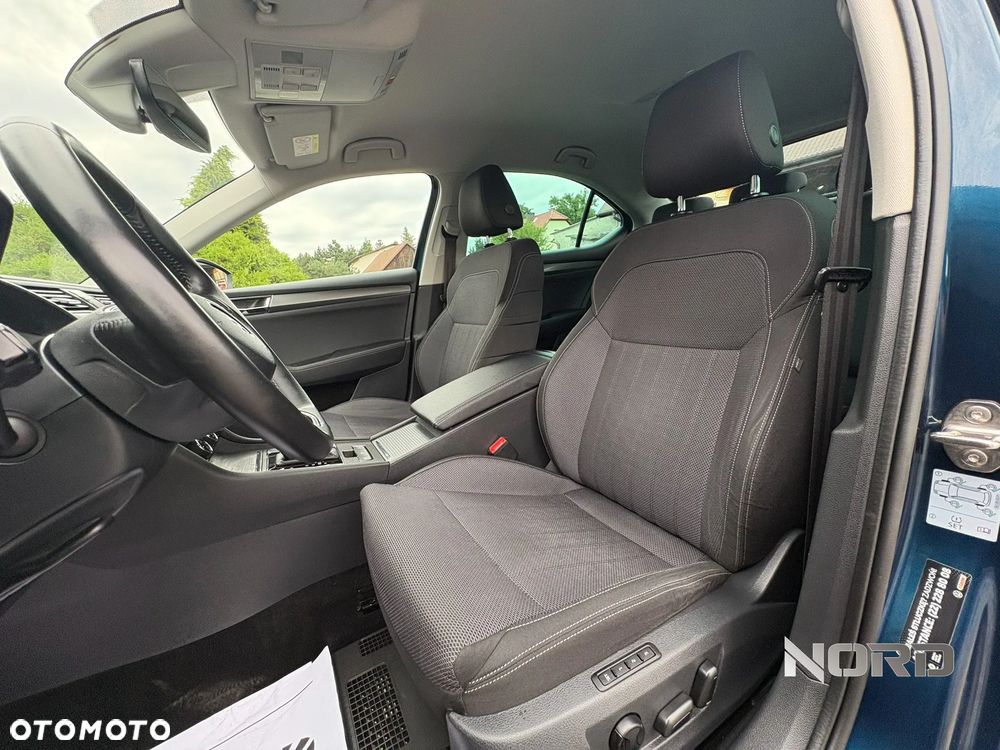 Skoda Superb 2.0 TSI DSG Style - 12