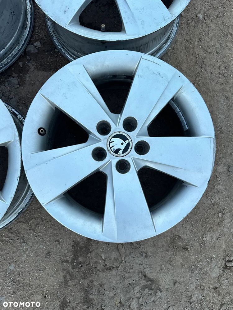 SKODA FELGI ALUMINIOWE 6J 15" ET38 5x112 6V0601025A - 2