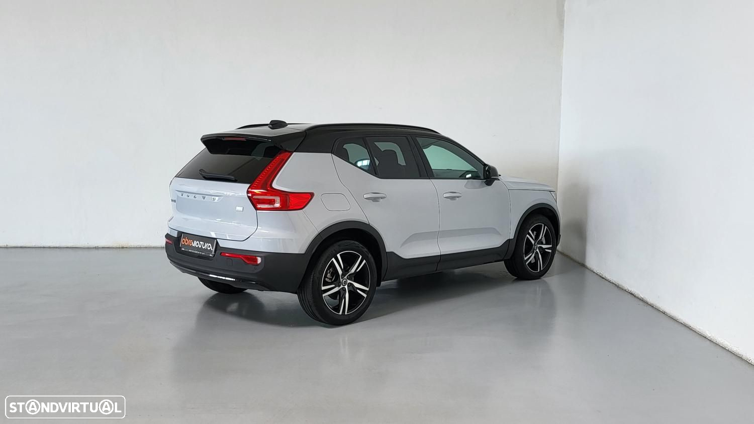 Volvo XC 40 1.5 T5 PHEV R-Design Expression - 4