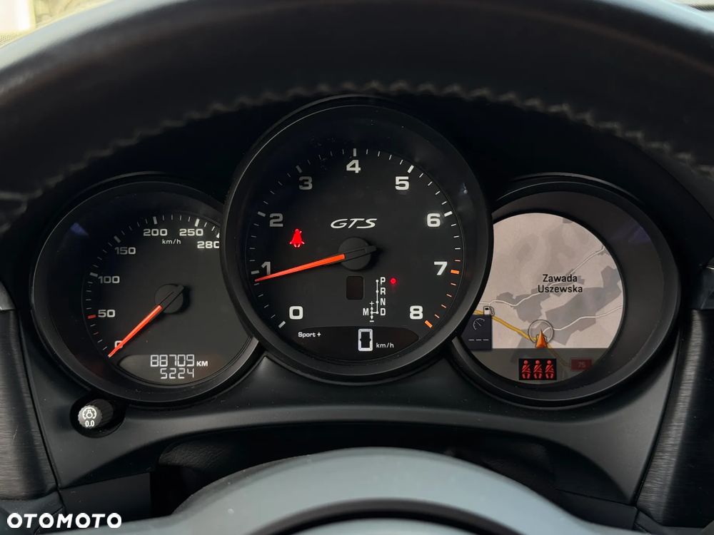 Porsche Macan - 8