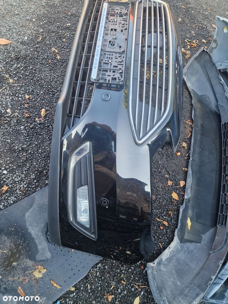 Kompletny  przód  ford  Focus  mk3  lift  w  kolorze  JF - 10