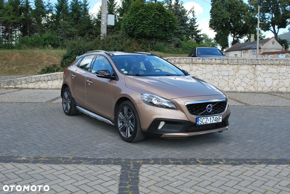 Volvo V40 Cross Country D4 Summum - 10