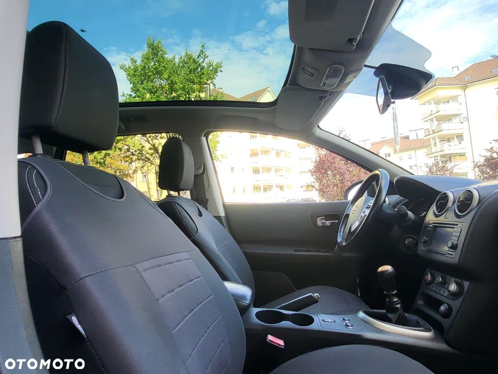 Nissan Qashqai+2 2.0 dCi DPF tekna - 12