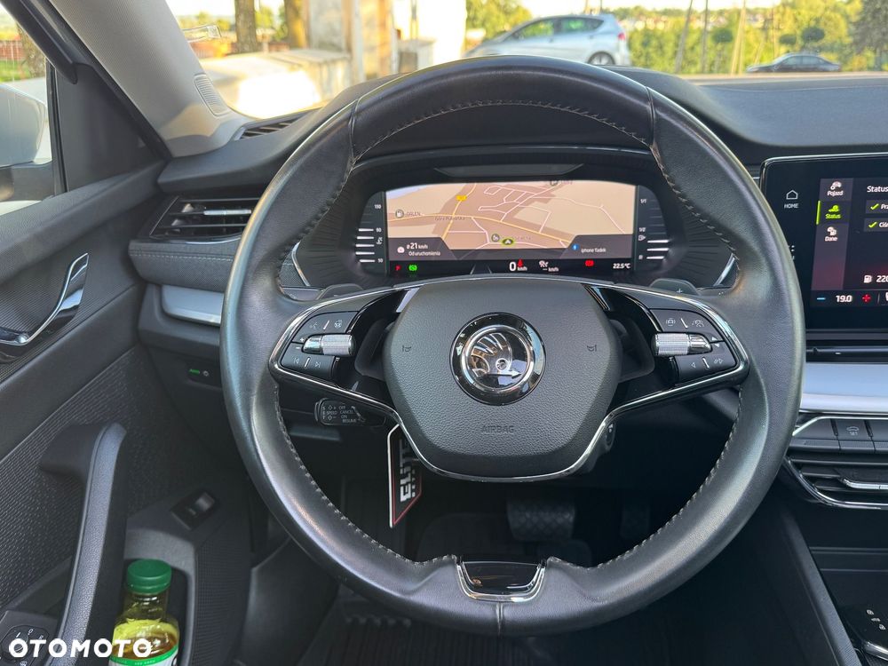 Skoda Octavia 2.0 TDI DSG Selection - 33