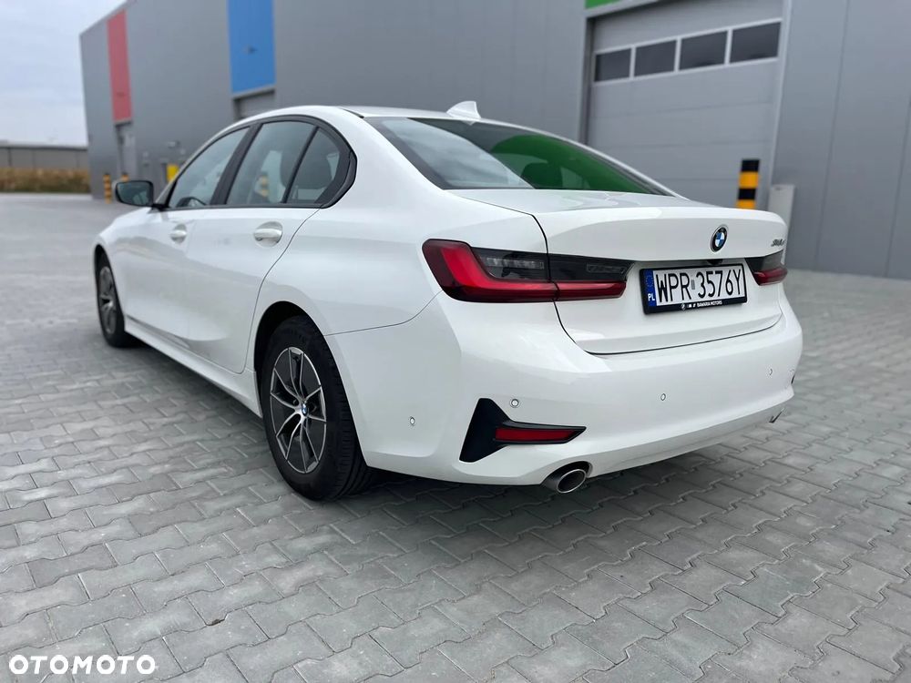BMW Seria 3 318d Advantage - 5