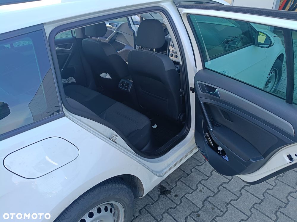 Volkswagen Golf 1.6 TDI BlueMotion Trendline - 7