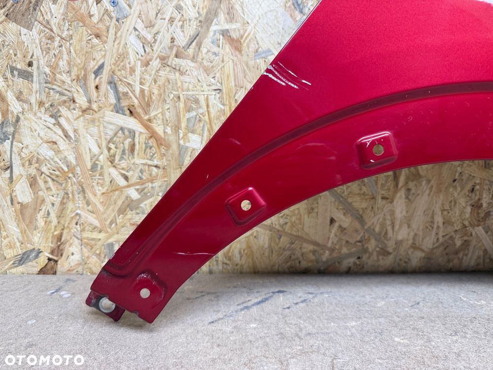 BŁOTNIK PRZÓD PRAWY OPEL CROSSLAND X BORDOWY/WIŚNIOWY METALIK - 30