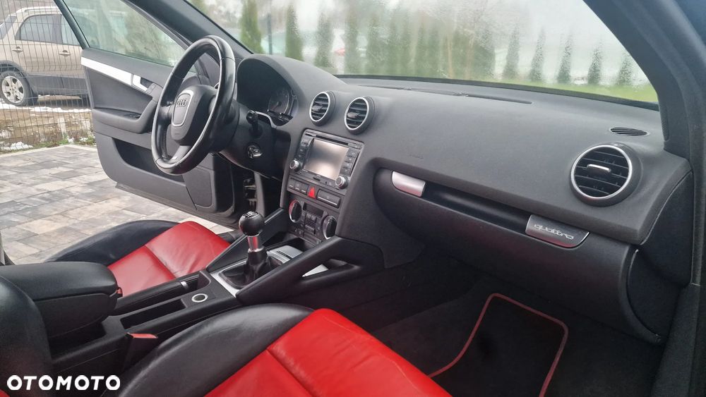 Audi A3 Sportback 2.0 TDI DPF quattro S line Sportpaket - 21