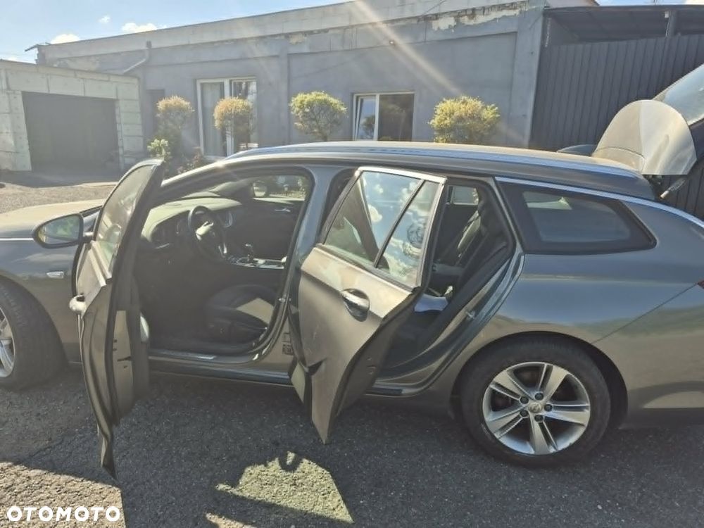 Opel Insignia 2.0 CDTI Exclusive S&S - 3