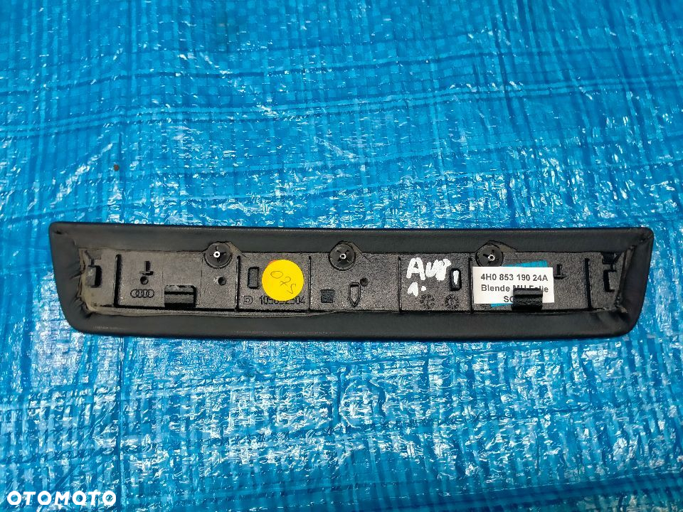 Audi A8 D4 Osłona Schowka Listwa 4H085319024A - 4