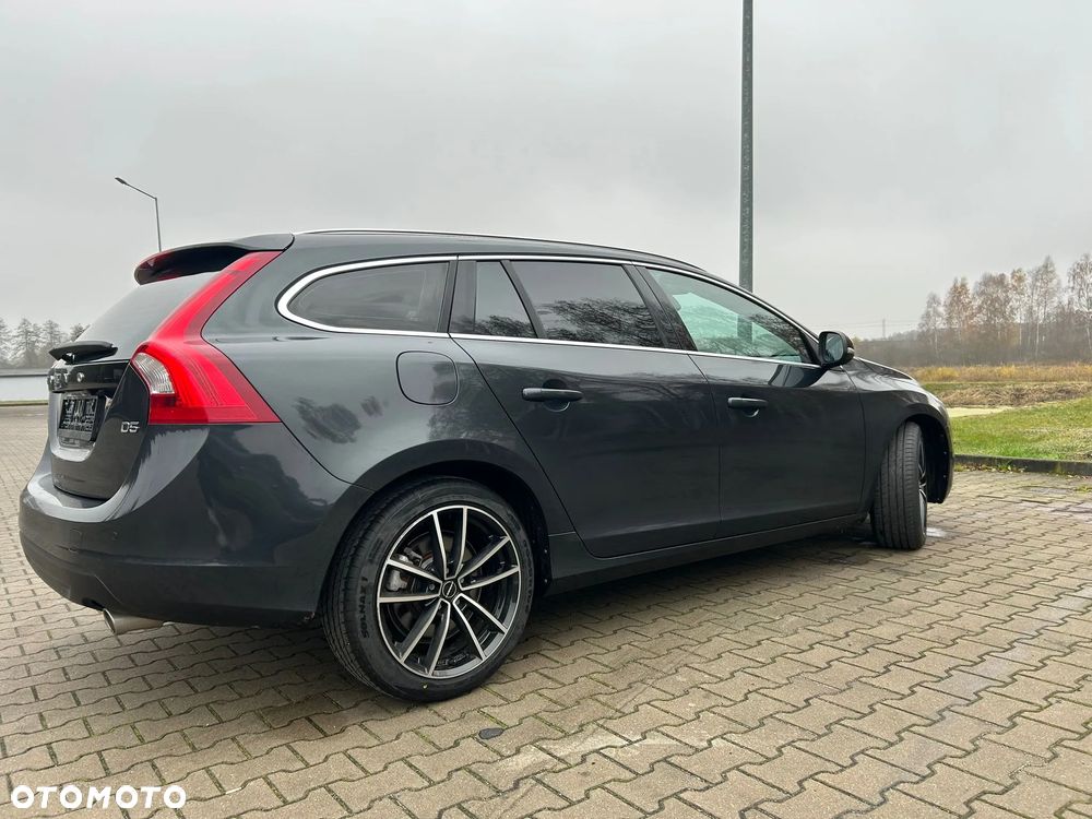 Volvo V60 - 8