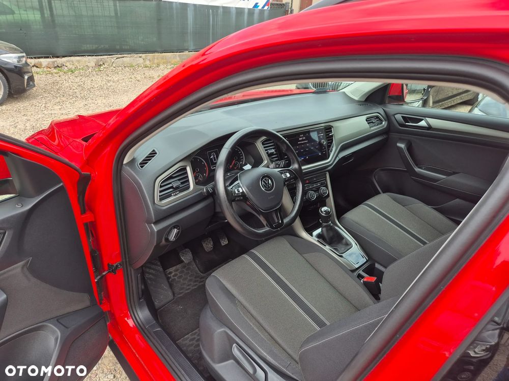 Volkswagen T-Roc 1.0 TSI Active - 26