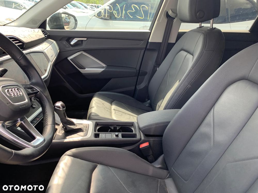 Audi Q3 45 TFSI quattro S tronic - 14